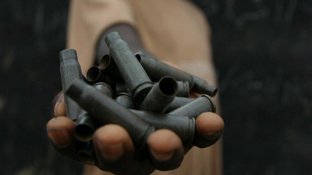 web-africa-hand-pods-bullets-armament-violence-pierre-holtz-unicef-car-cc.jpg