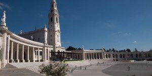 El Santuario de Fátima: la otra gran columnata de la arquitectura católica