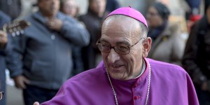 Cardenal Omella: Investigaremos casos de abusos, pero no habrá comisión