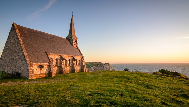 ETERAT CHURCH