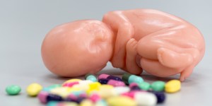 Aborto y Eutanasia: Derecho a matar, derecho a matarse