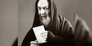 Los 7 fenómenos místicos (inexplicables) que vivió el Padre Pío