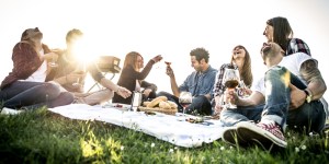 ¿Por qué los amigos son buenísimos para la salud?