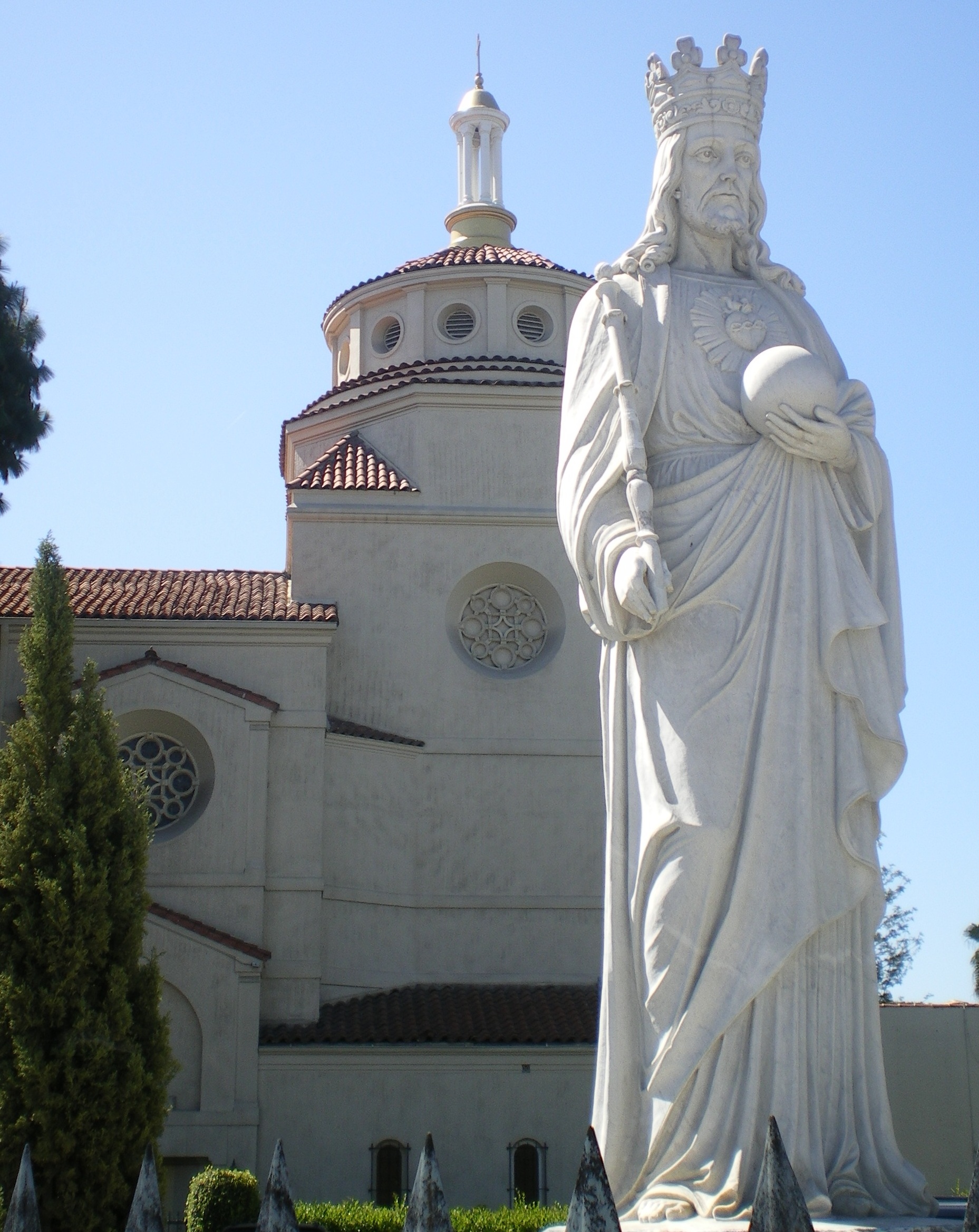 Christ_the_King_Catholic_Church_(Los_Angeles,_Calif.)