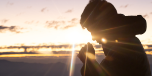 El Dios de la Nueva Era ¿es el mismo Dios de la fe cristiana?