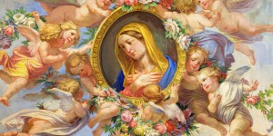 En el arte floral para la liturgia, ¿cuáles son las flores de la Virgen María?