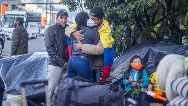 MIGRANTS