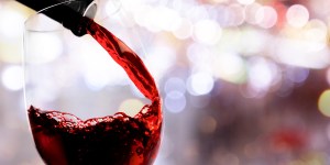 El vino prohibido de los Papas