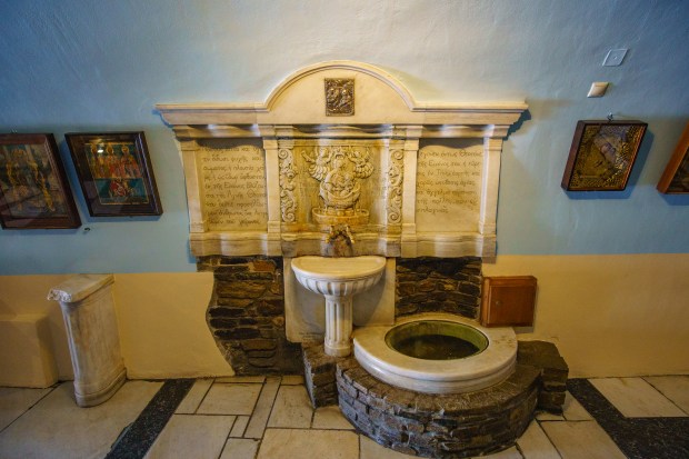 TINOS
