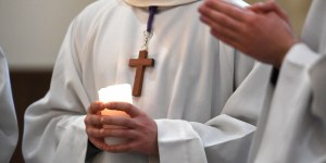 Francia: Impactante informe sobre abusos que tiene en vilo a la Iglesia