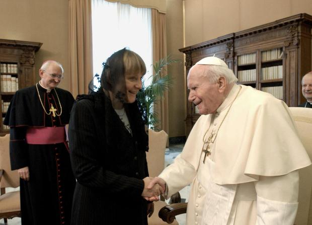 Pope-John-Paul-II-Merkel