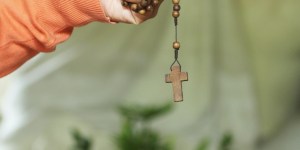 ¿Conoces el enorme poder del santo Rosario?
