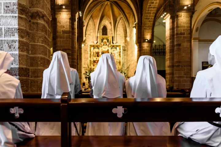 NUNS, CHURCH, PRAY