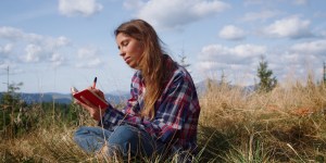 Prueba este ejercicio diario para confiar en Dios y tener paz