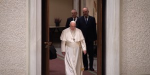 El Papa reza por Ucrania: Perdón por la guerra, detén la mano de Caín