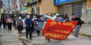 Perú: Iglesia llamó al diálogo tras la crisis desatada en Huancayo