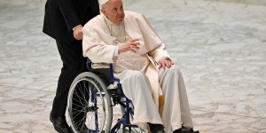 Francisco, un Papa con salud delicada