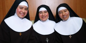 De cantantes a monjas de clausura: el testimonio de tres hermanas