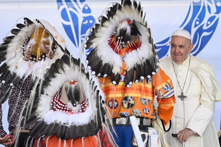 Pope-Francis-Indigenous-community-at-Muskwa-Park-in-Maskwacis-AFP