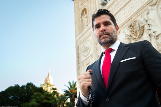 Mexican-actor-Jose-Eduardo-Verastegui-Cordoba-during-Vitae-Foundation-Summit