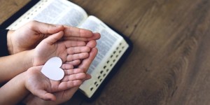 ¿Sabías que amar y dar son sinónimos en la Biblia?