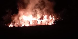 Chile y nuevos ataques incendiarios: Dos iglesias quemadas en 10 días