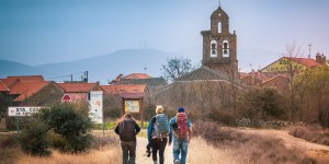 La familia real belga pasa la Semana Santa haciendo el Camino de Santiago