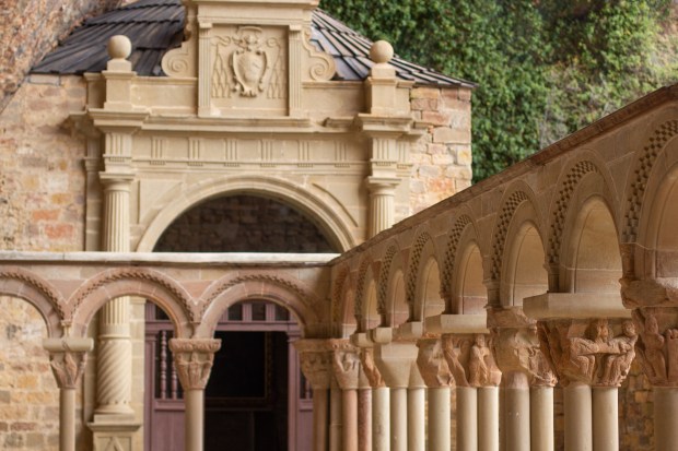 Monasterio dan Juan de la Peña