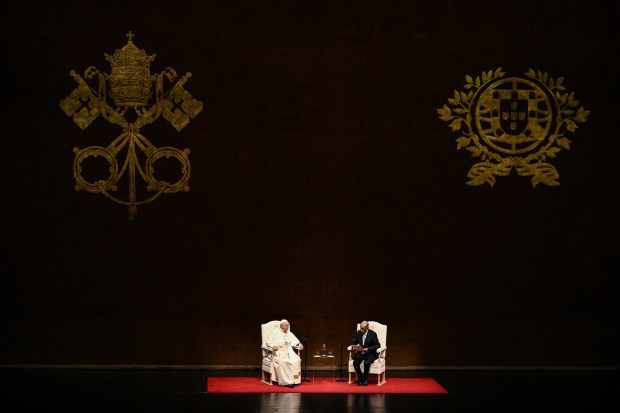 Pope-Francis-and-Portuguese-President-Marcelo-Rebelo-de-Sousa-hold-a-meeting-with-authorities