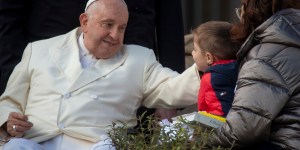 El Papa organiza la primera Jornada Mundial de la Infancia