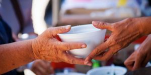 El vínculo entre el servicio y la santidad