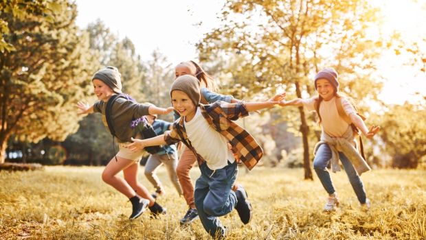 kids-with-friends