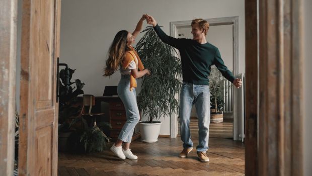 couple-dancing
