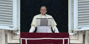 Los cristianos están llamados a ser «eucarísticos», dice el Papa Francisco