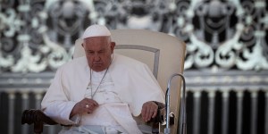 El Papa preocupado por la caída del número de vocaciones