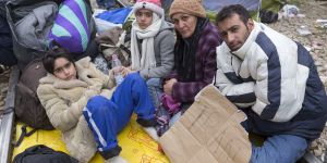 Una oración para poner luz a la emigración