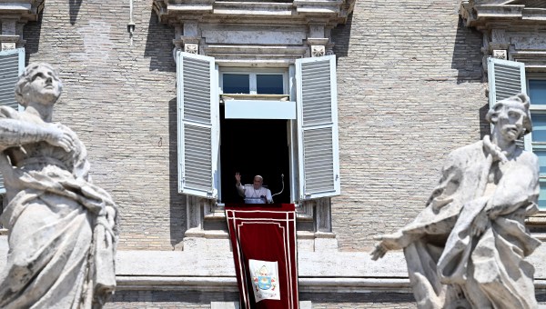 Corner Item Image - El Papa invita a experimentar la belleza de tener a Jesús como Amigo