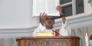 ¿Qué hacemos en la liturgia de la Palabra?